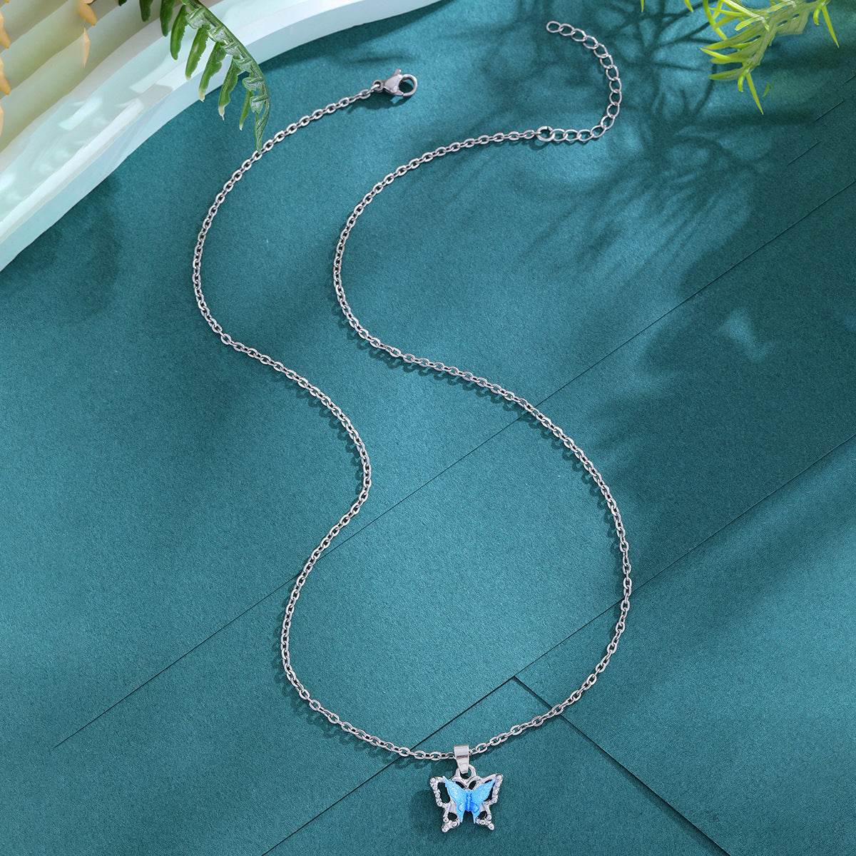 Women's Jewelry Accessories Dreamy Three-dimensional Butterfly Pendant